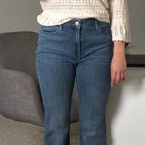 Old Navy Wow Flare High Rise Jeans Size 6